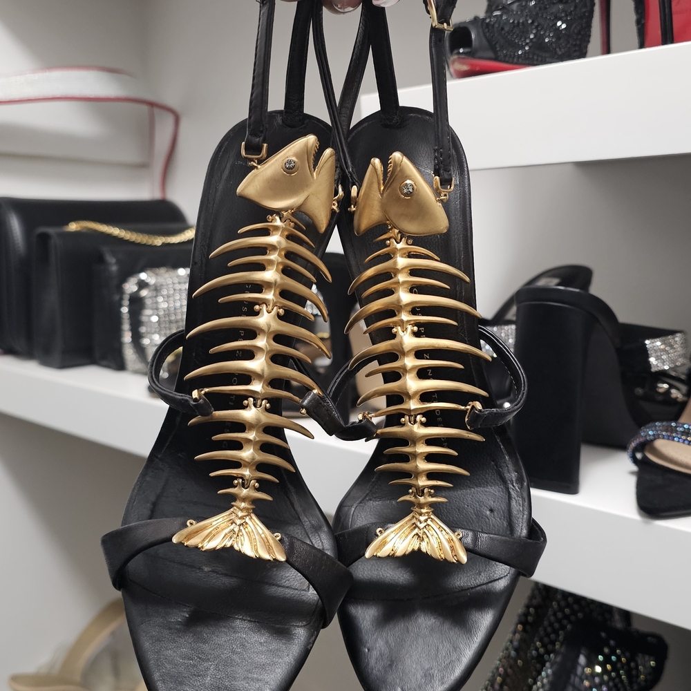 RARE Giuseppi Zanotti Black and Gold Fishbone Sandals